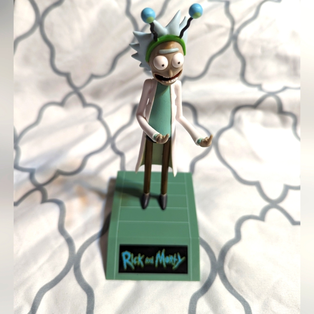 Loot Crate Rick & Morty Peace Among Worlds Explicit Content  adult Figure